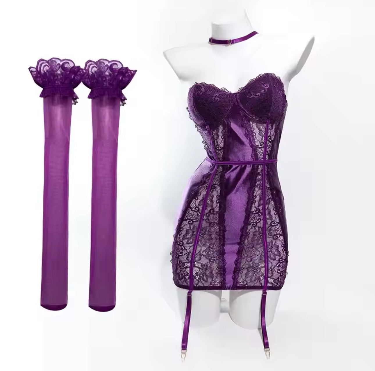 Megan™ | Babydoll en Satin avec Détails en Dentelle