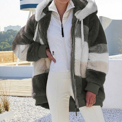 Flavie | Veste d’Hiver à Capuche à Panneaux