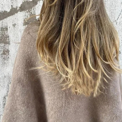 Hélène | Kort Kraagloos Jasje met Minimalistische Sluiting